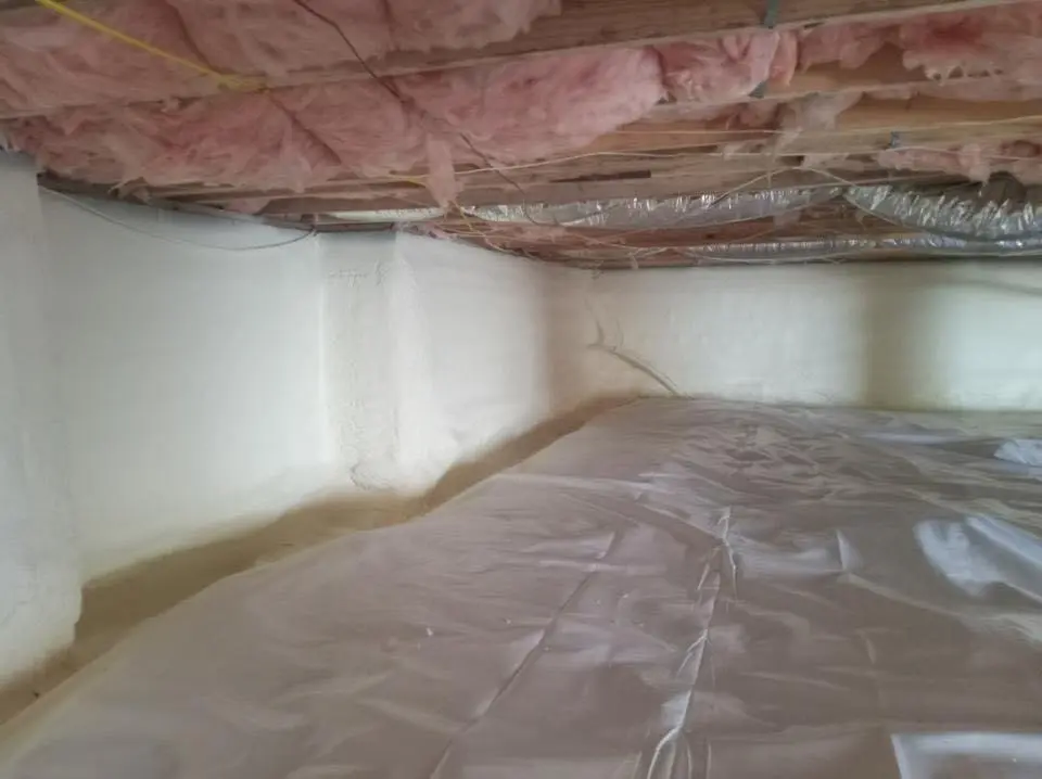 Crawl space encapsulation with closed-cell spray foam for Flat Roof Repair in Lomita